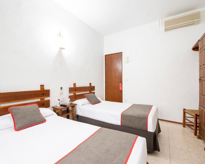 Hostal Santiago