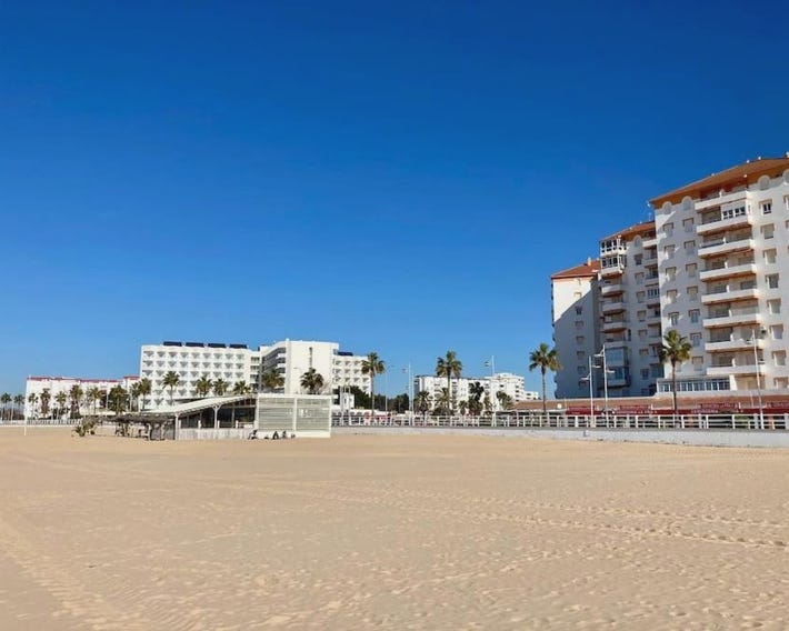 APARTAMENTO VALDEMAR PLAYA - WiFi & Aparcamiento