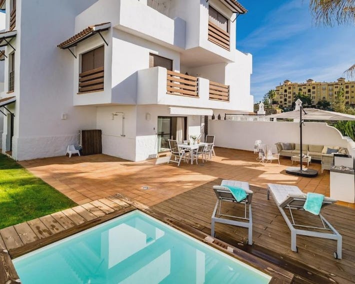 GH-Modern 2 bed apartment with Pool in Estepona