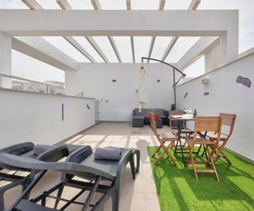 Estepona Terrace & Pool Apartment