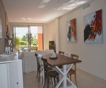 Spacious 3BR Apartment in New Golden Mile, Ideal for Families & Long Stays