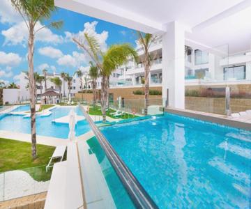 Seaview Residence with private pool