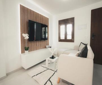 Modern Andalusian House One Minute From The Beach