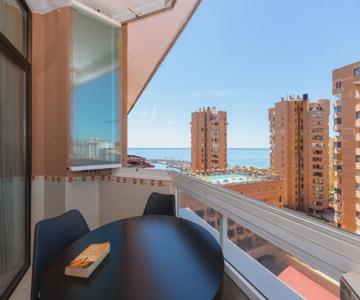 Sunny one bedroom apartment