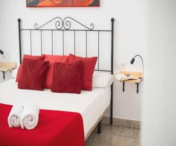 Andalusian Ruby - Light-Filled Apartment by the Cathedral - 2A