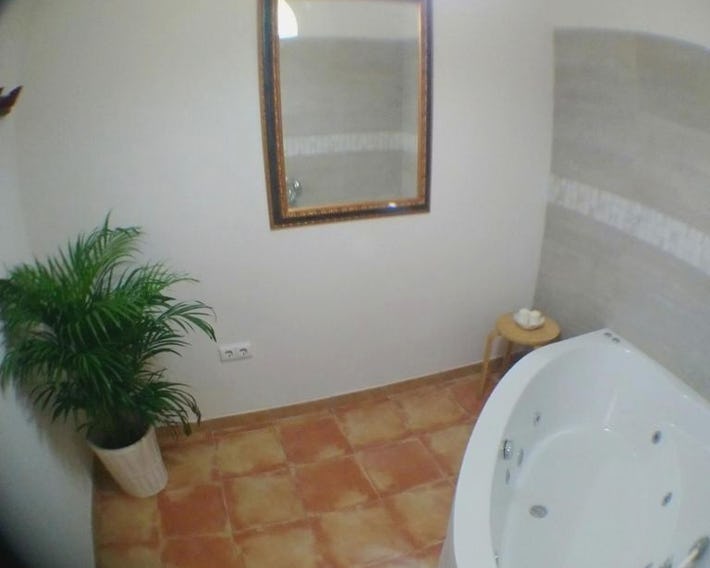 Escapadas romanticas en Granada jacuzzi