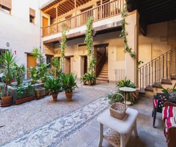 WintowinRentals Fabuloso ático con terraza junto al Albaicín