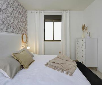 - Apartamento con terraza - QH San Juan de Dios
