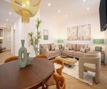 Genteel Home Capiteles