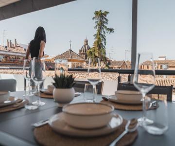 Mano de Hierro Apartment - Free parking