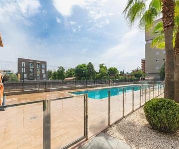 Ático Granada Piscina y Parking