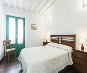 Laurel Suites
