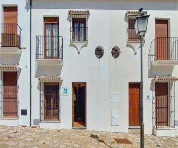 3 Bedroom Lovely Home In Grazalema