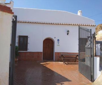 Casa Cueva El Zagal