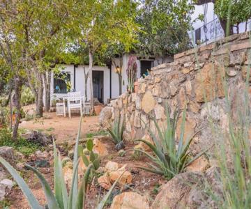 Cottage with Jacuzzi, Sierra Norte, close to Seville