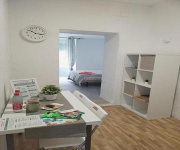 Apartamentos La Campana 1