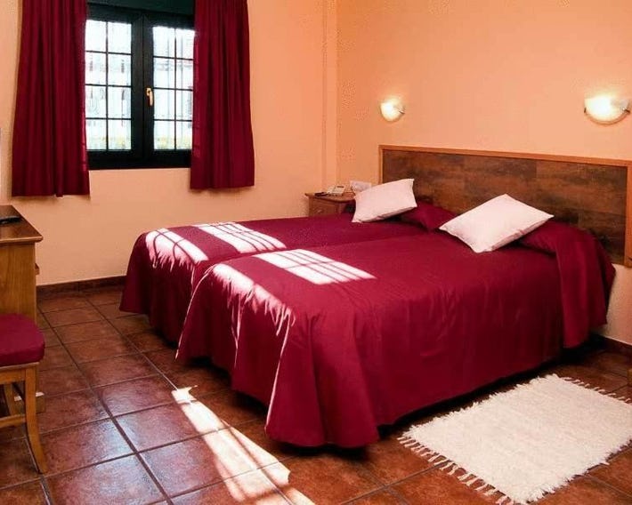 Hotel Ruta del Poniente