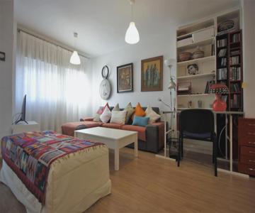 Bonito apart. con PARKING Y PISCINA