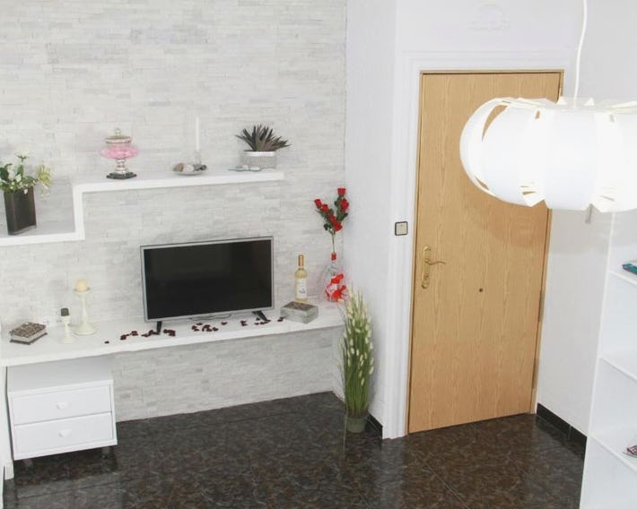 Shiny Per Family Apartment