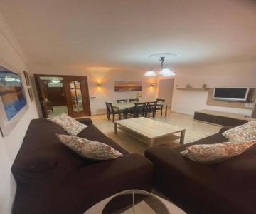 GRAN Y MAGNÍFICO APARTAMENTO EN MáLAGA