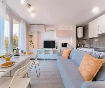 3 Rooms Playa Pedregalejos