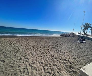 Modern Duplex - Rooftop Terrace - 5 min to the Beach!