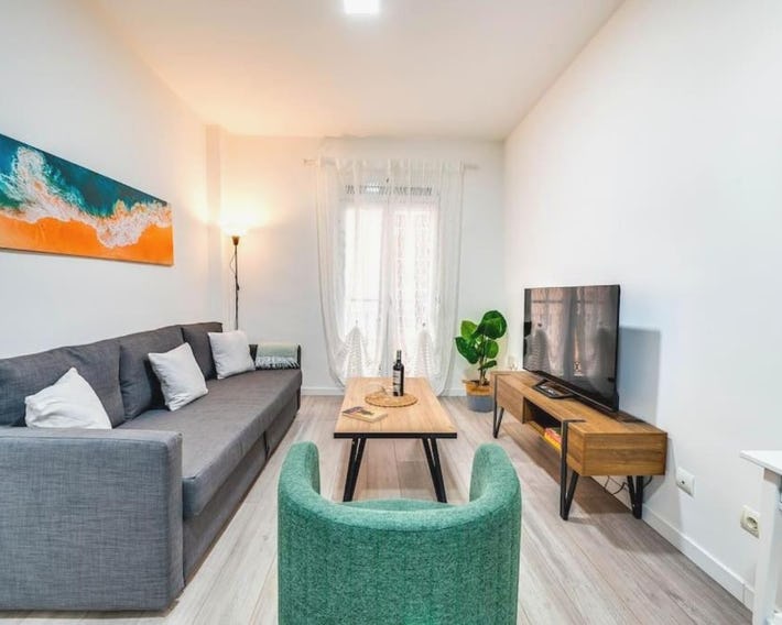 Chic 2BR in Malaga Center Prime Location