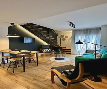 Sea & Wave Prat 67 by zenhotles