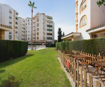 Apartamentos Sealmar Moliere