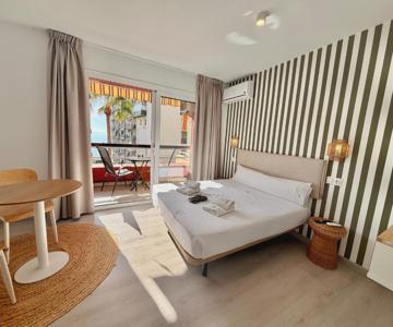 Marbella Beachfront Studio - EaW Homes