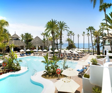 The Oasis by Don Carlos Resort