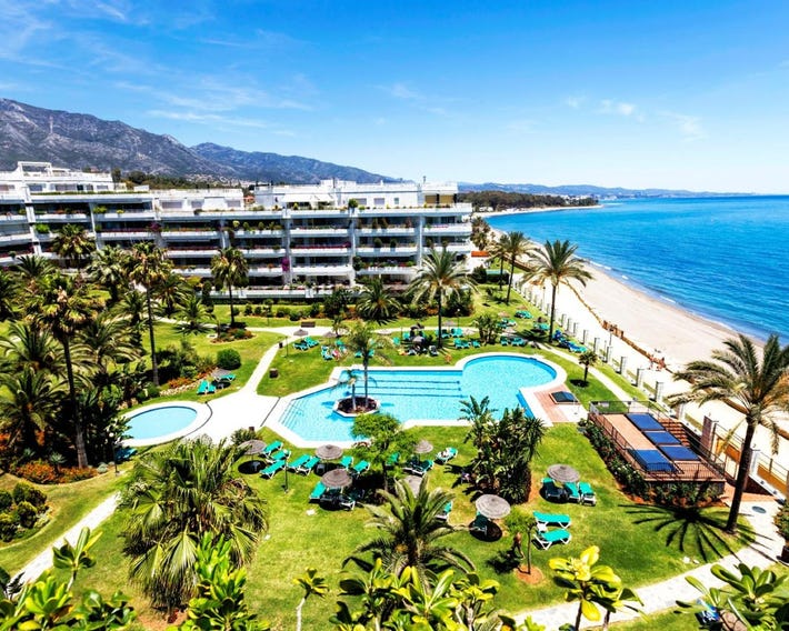 Coral Beach Aparthotel