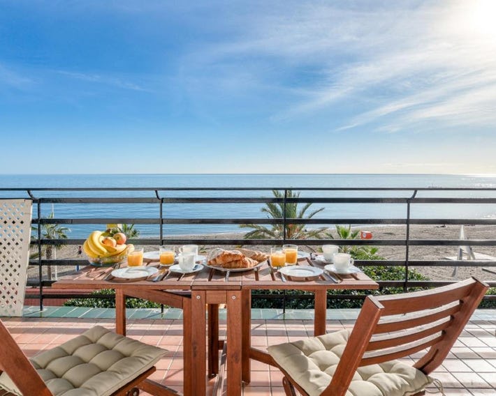 OleHolidays Mediterráneo Marbella Centro vistas panorámicas al mar