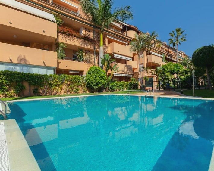 Playa Alicate, 2 Bedroom Beach Apartment