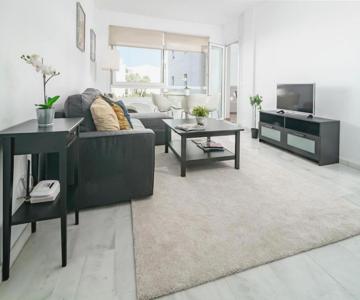 PR45- Beach front apartment Puerto Banus