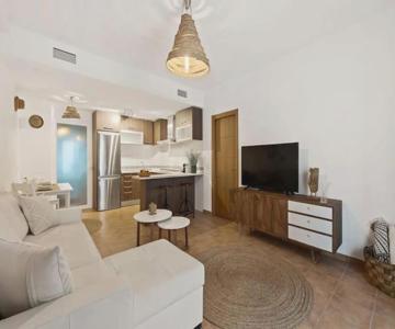 Luxe Appartement, Centrum Marbella, Vlak Aan Zee!
