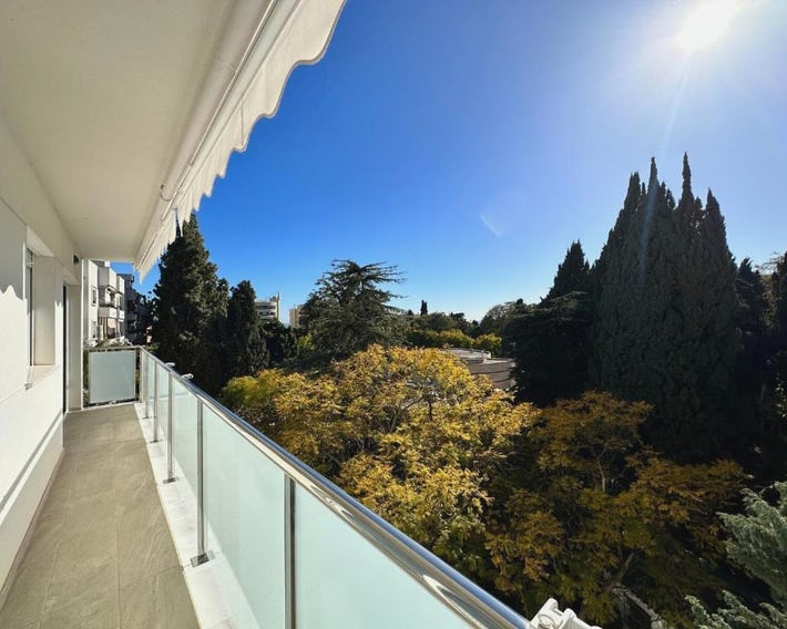 Center Of Marbella - EaW Homes