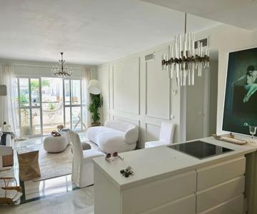 Stunning Banús Beach Area Apartment