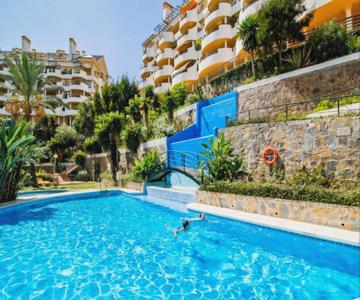 Sleek Apartment With Pool In Marbella - M36