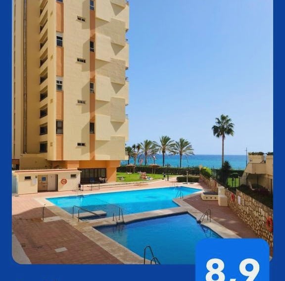 Sea View 2BR Beachfront & Cozy Balcony Marbella