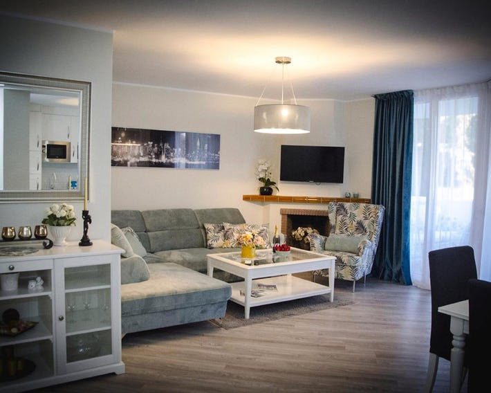 LUXURY 2-bed apartment with big terrace in aparthotel with outdoor pools in CALAHONDA