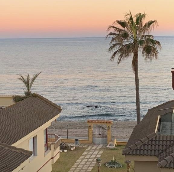 Super Holiday Lubina Sol Mijas Beachfront
