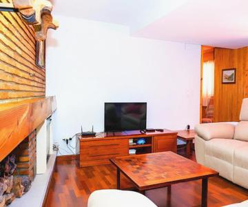 Apartamento De Lujo Con Garaje En Zona Baja - Es-180-319