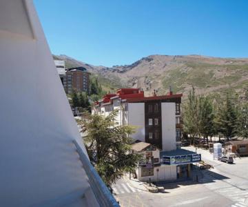 Apartamento Con Terraza, Cerca Del Teleférico, Parking Disponible - Es-180-221