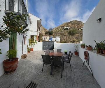 La Casa De Miguel Chinicas