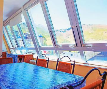 Apartamento Espacioso Con 2 Habitaciones Y Garaje En Sierra Nevada - Es-180-369