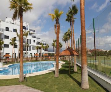 Aguacate beach golf appartement