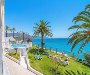 Tuhillo E1 Seaview Apartments Casasol