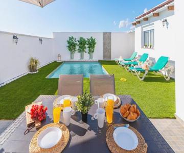 Casa Flamenquita Nerja by Ruralidays