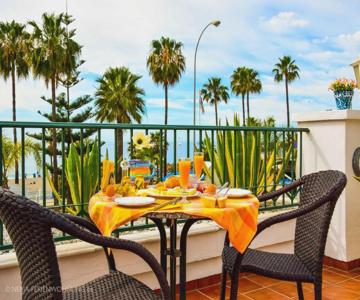 1a Komfortable Ferienwohnung erste Strandreihe Playa Burriana WiFi air conditioning front row